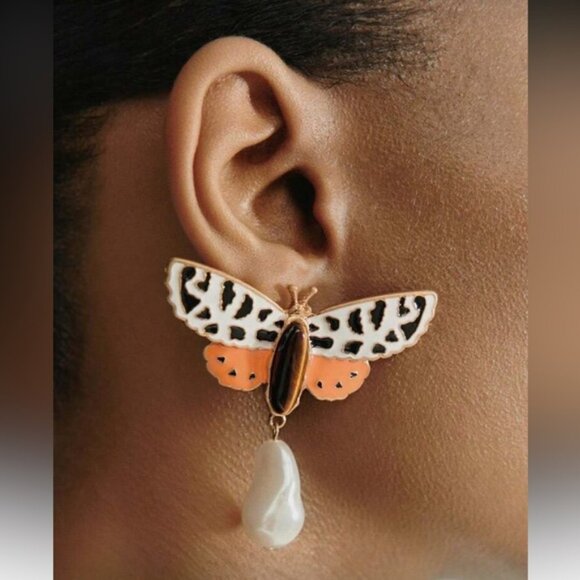 Zara Jewelry - Butterfly Drop Earrings N1652